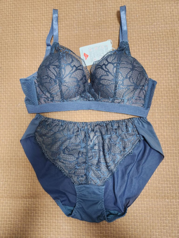 빅토리아 스튜디오 브라 & 팬티 4세트 35,000원 이미지