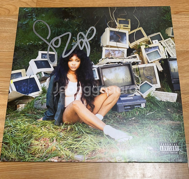 SZA Ctrl LP 친필 싸인반 팝니다--2