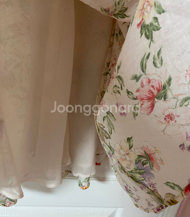 BCBG 플라워 프린트 스커트--4