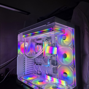 라이젠7 9800X3D 4080S 슈퍼PC 팝니다