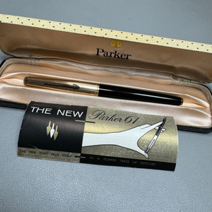 파카 61(Parker 61) 만년필 판매합니다.