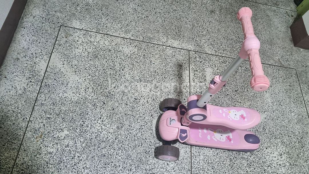 어린이킥보드팝니다--2