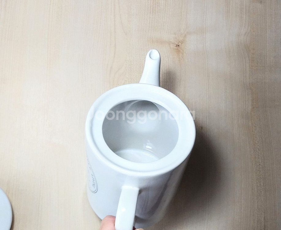 도자기 티포트.디저트접시 2개.도자기 설탕용기 일괄--2