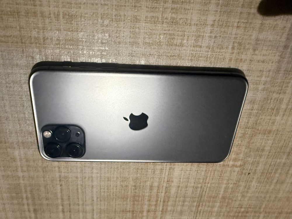 아이폰11pro 256--1