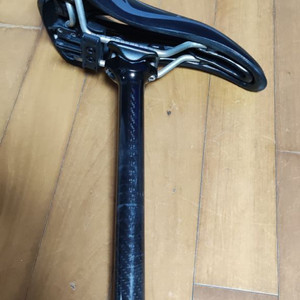 셀레안장 smp, 로드안장 ,카본싯포스트, 시트포스트