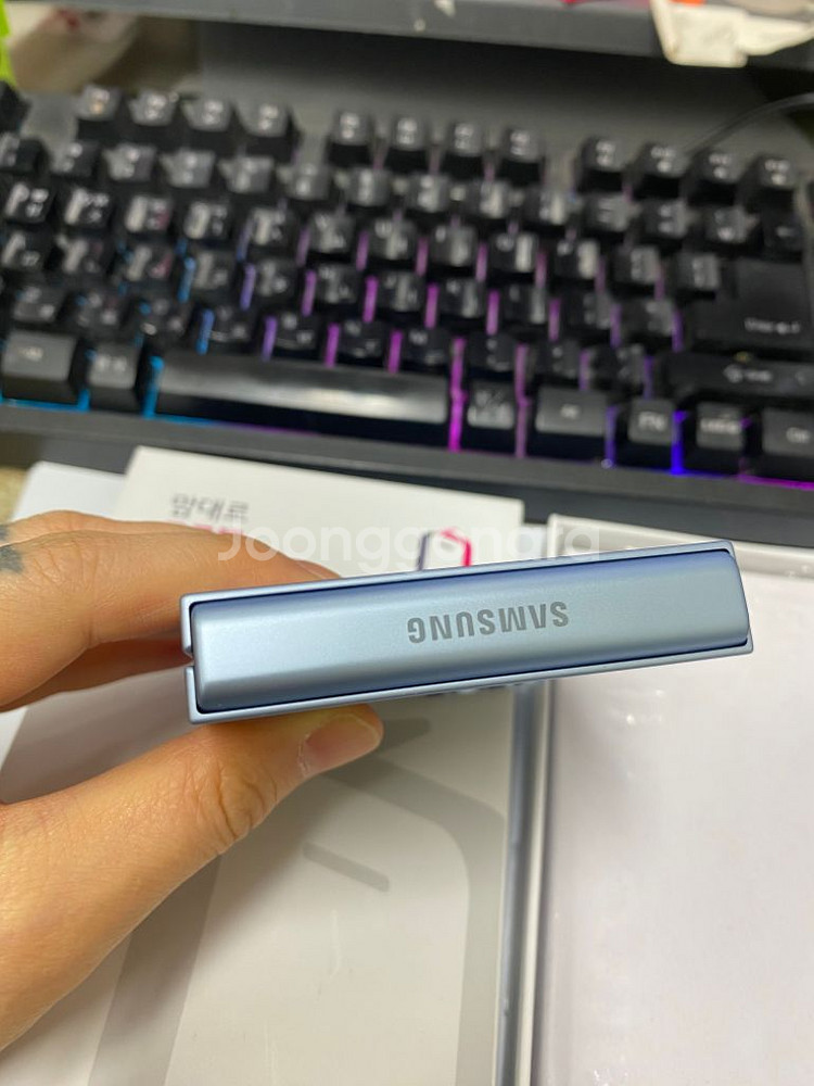 센터올수리 미사용 갤럭시Z플립6 블루 특SSS급 256--8