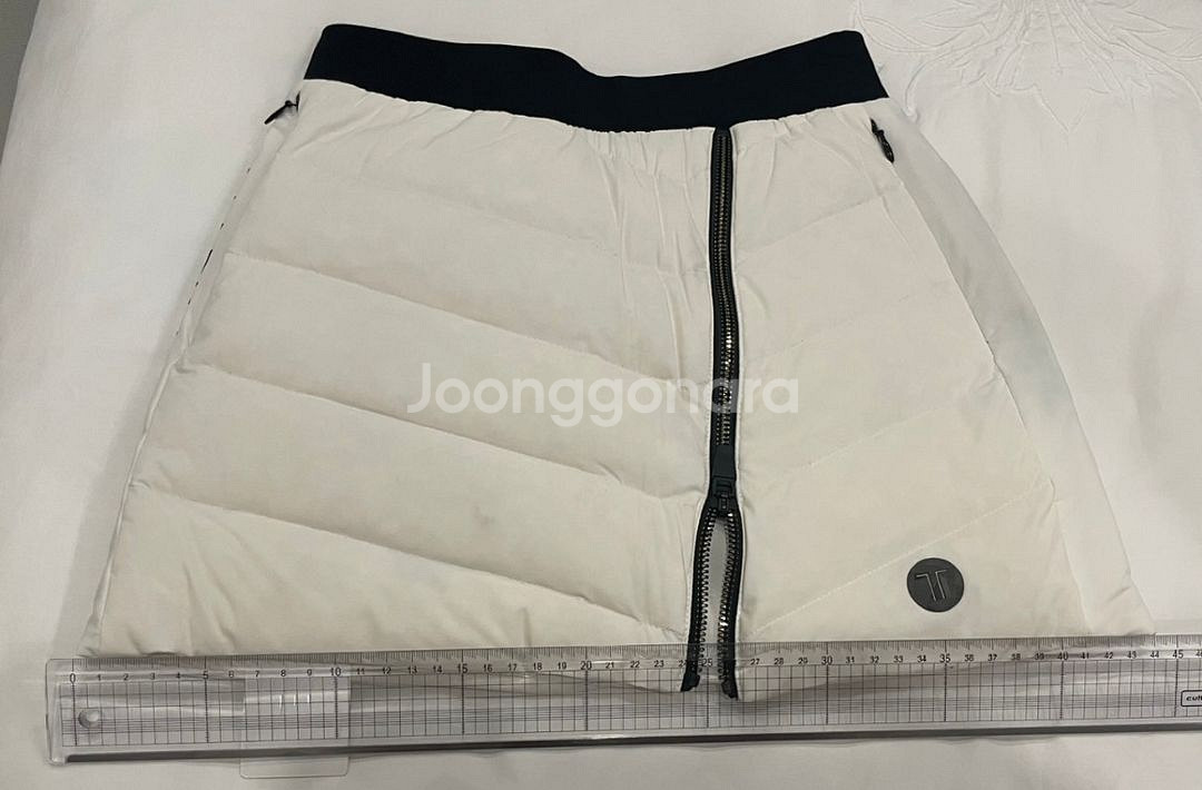 마크앤로나 골프 패딩 경량 치마 새제품--6