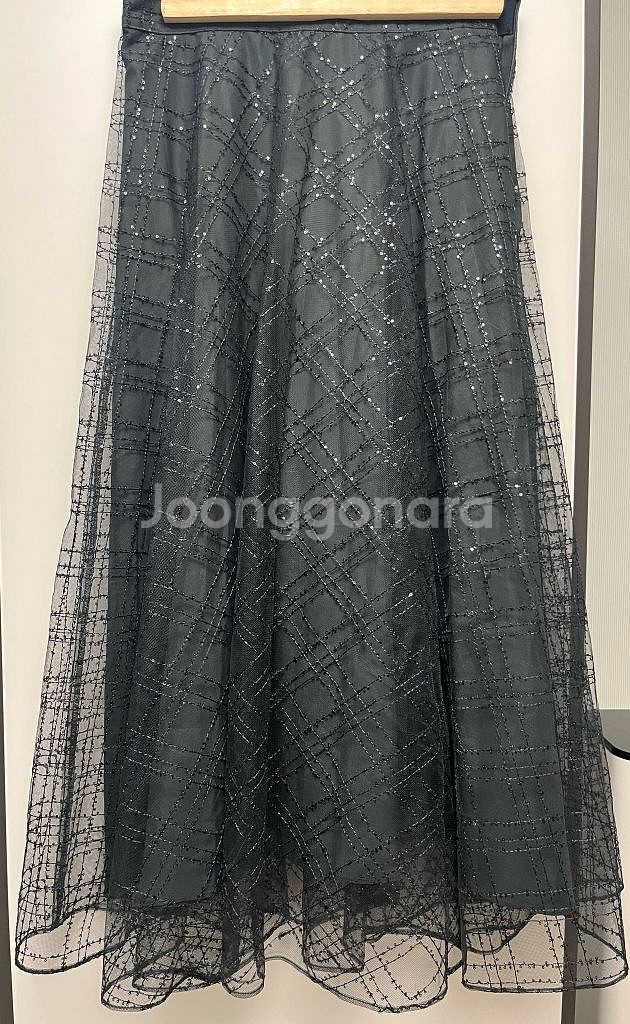 SI 시퀸스커트 66사이즈--1