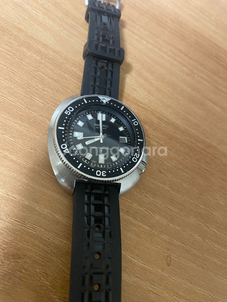 세이코 6105-8110--1
