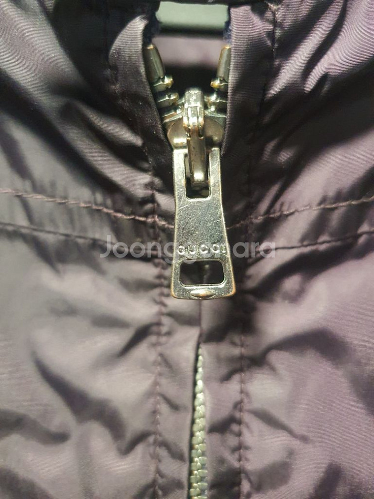 구찌 정품 한정판 바람막이 가격인하--4