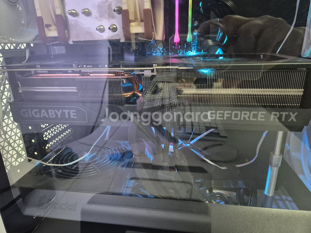 rtx4090 기가바이트 윈드포스--1