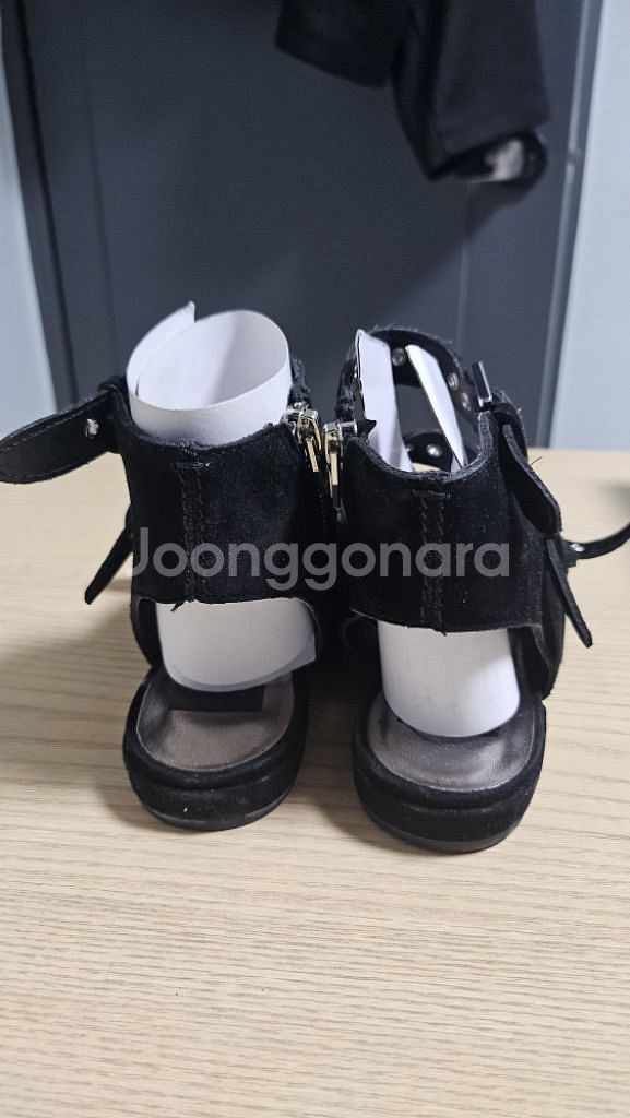 [6M,230]돌체비타-스웨이드 글레디에이터(블랙)--2