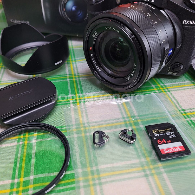 소니 RX10 M2 mark2 하이브리드 카메라 박스--4