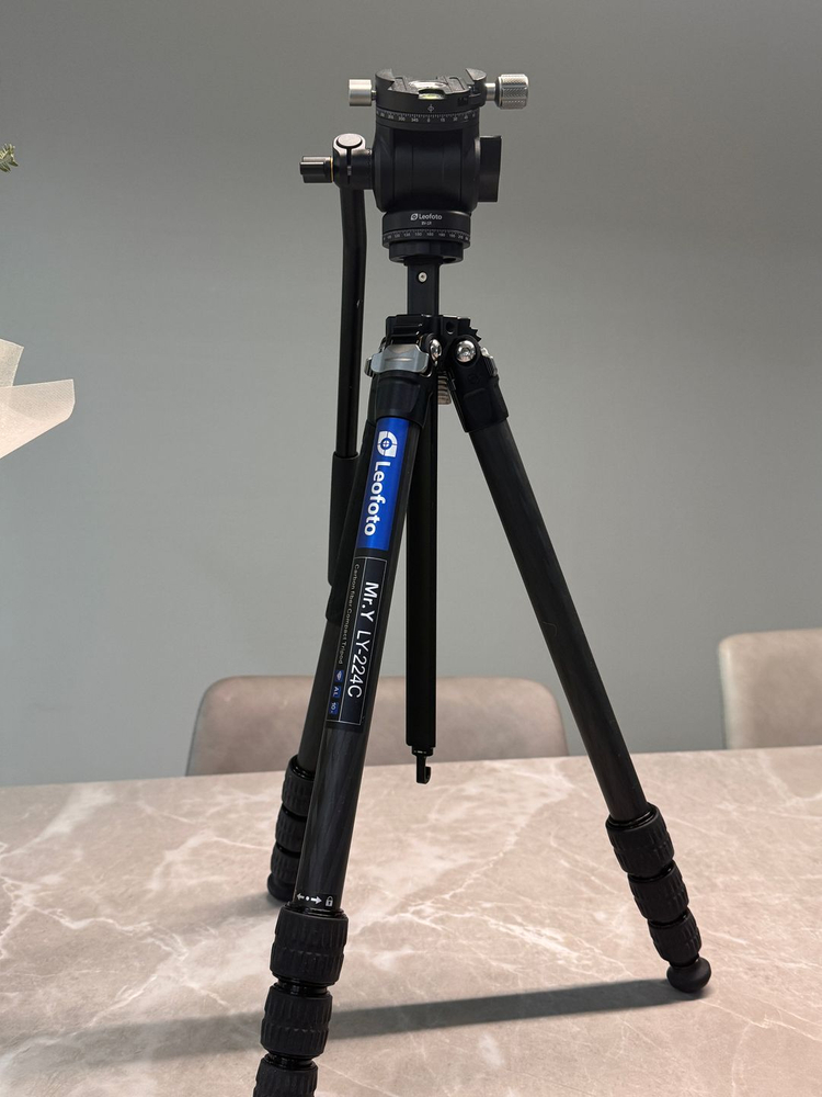 레오포토 미스터Y 블랙 + 레오포토 유압식 비디오헤드 이미지