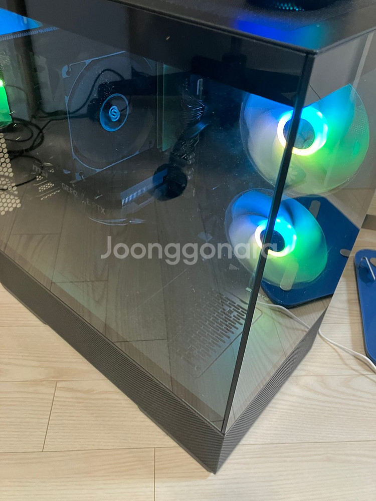 가성비 좋은 2주 쓴 새 pc판매(7500f 4060)--1