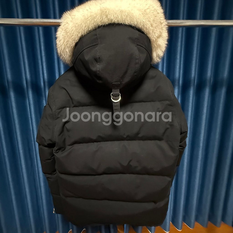 무스너클 패딩--1