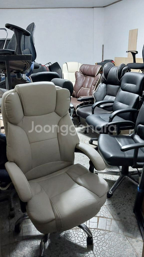 이동서랍장,책상,의자,파티션,원탁,회의테이블,칠판,책장--1