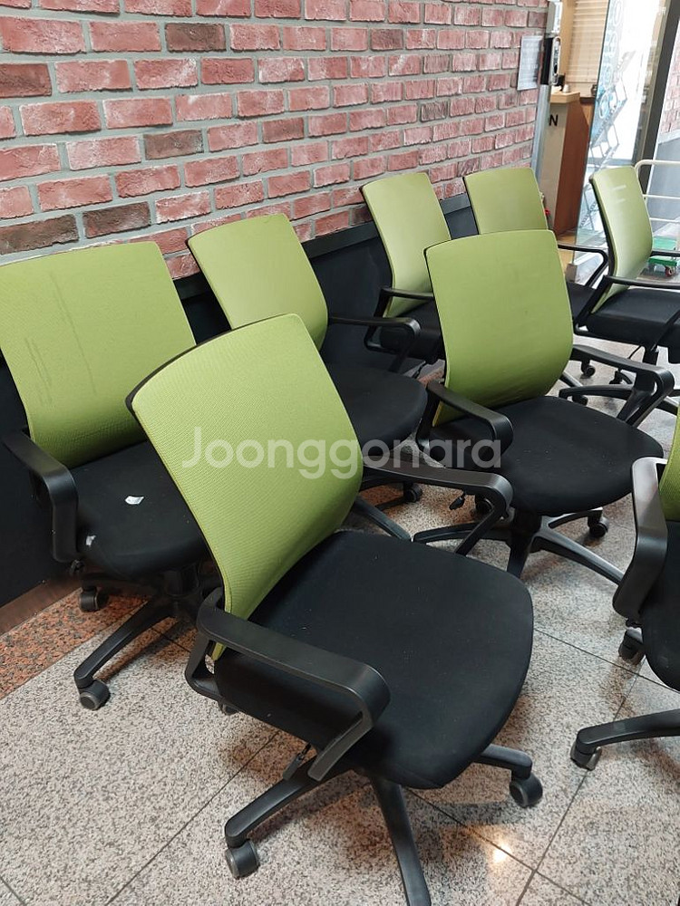 이동서랍장,책상,의자,파티션,원탁,회의테이블,칠판,책장--7
