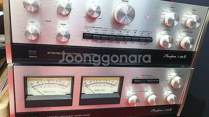 아큐페이즈P-300S파워앰프+C200S프리앰프(민트급)--1