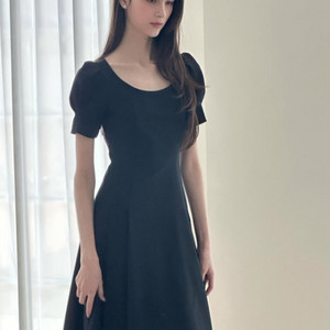 파리앤뉴욕 제니원피스 운포9 완전새거 !라부케스몰