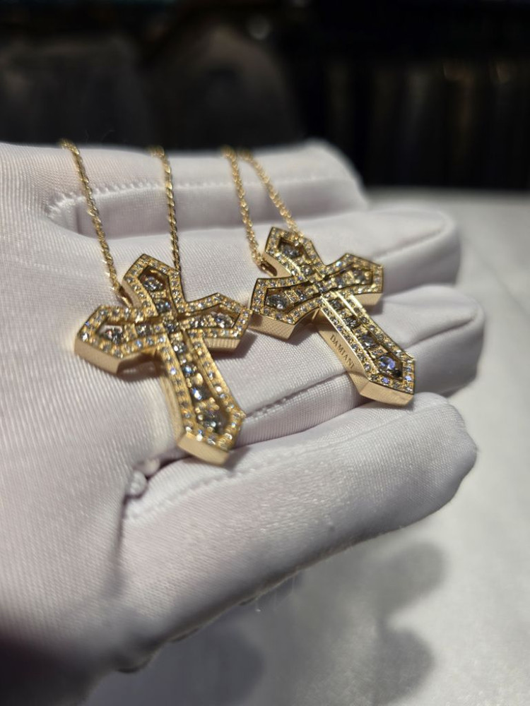 18K GOLD 옐로우골드 D 벨에포크 크라운 L목걸이--3