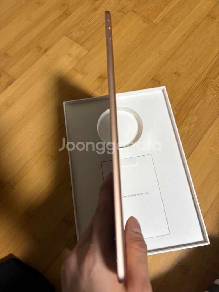 아이패드 에어3 64 골드 배터리93 하자 찍힘 일절x--2