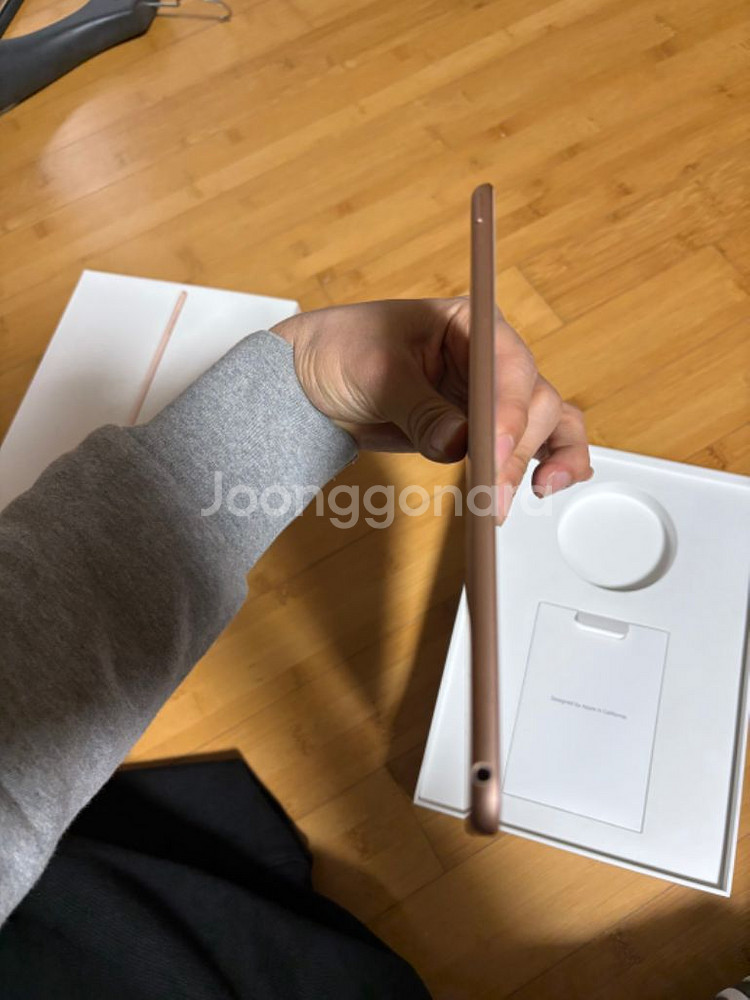 아이패드 에어3 64 골드 배터리93 하자 찍힘 일절x--6