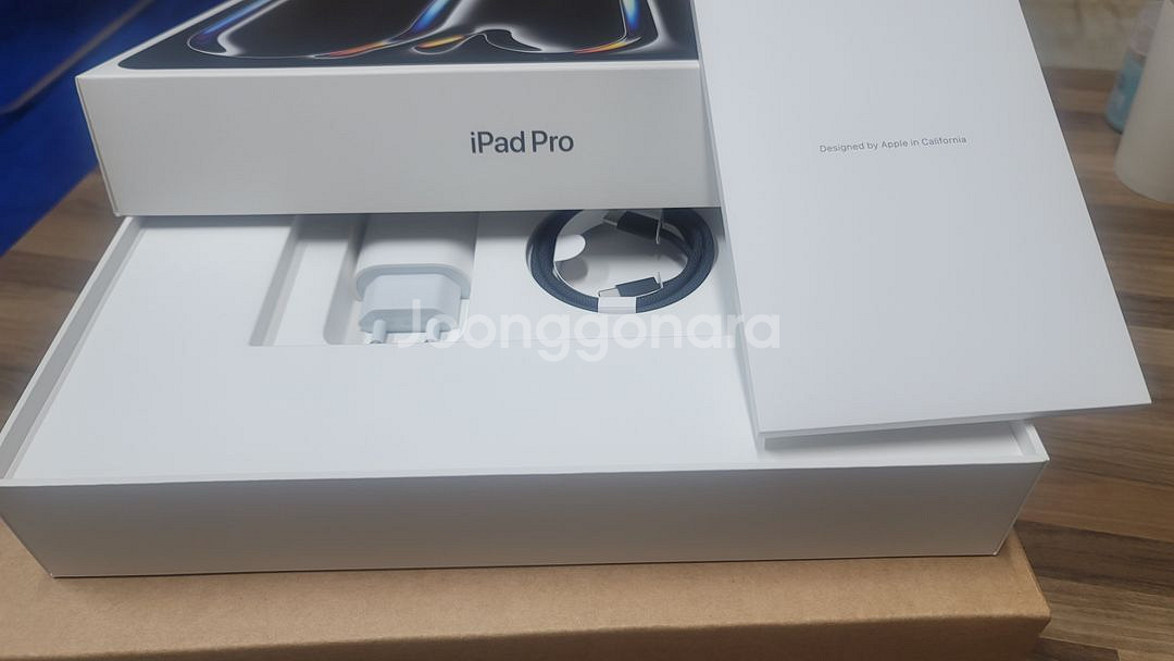 아이패드 프로 13 M4 256GB 와이파이--4