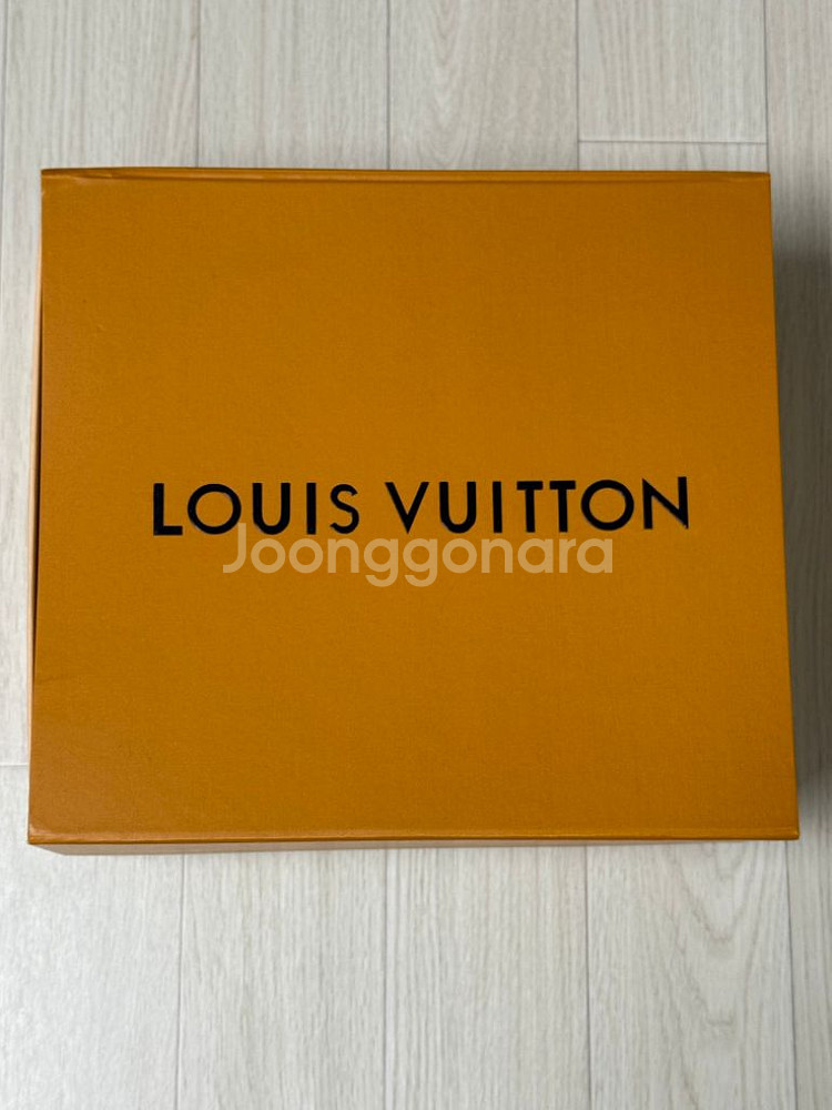 루이비통 탬버린백--1