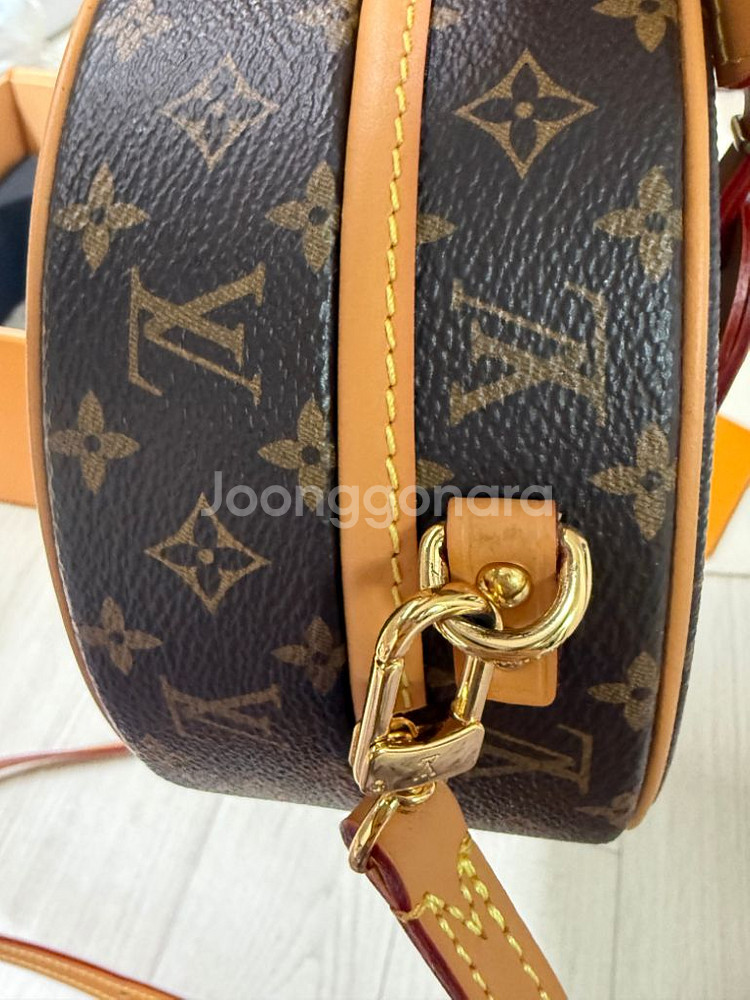 루이비통 탬버린백--8