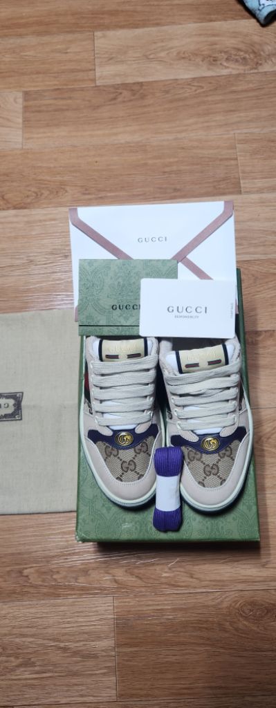 GUCCI GG스니커즈(운동화)/정품/새상품/남.여공용