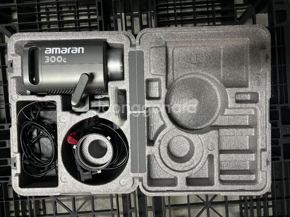 아마란 amaran 300c 지속광--1