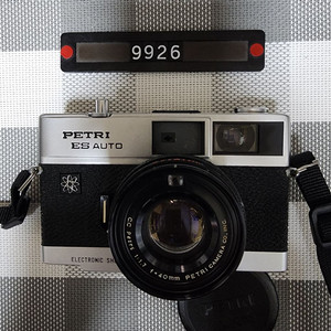 페트리 ES 오토 필름카메라