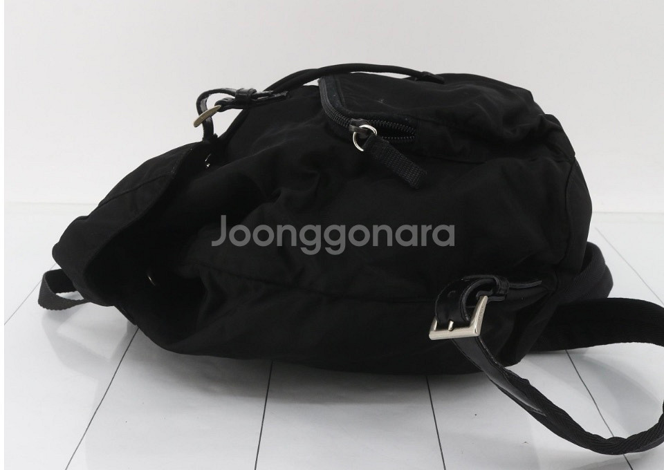 (정품) 프라다 나일론 원포켓 백팩(B4650)--2