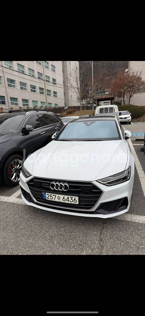 2021년식 아우디 a7 50TDI 판매해요--0