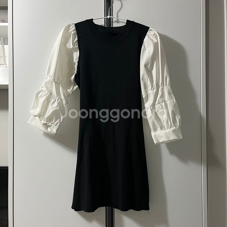 하객룩 벌룬 셔츠 소매 골지 니트 원피스--1