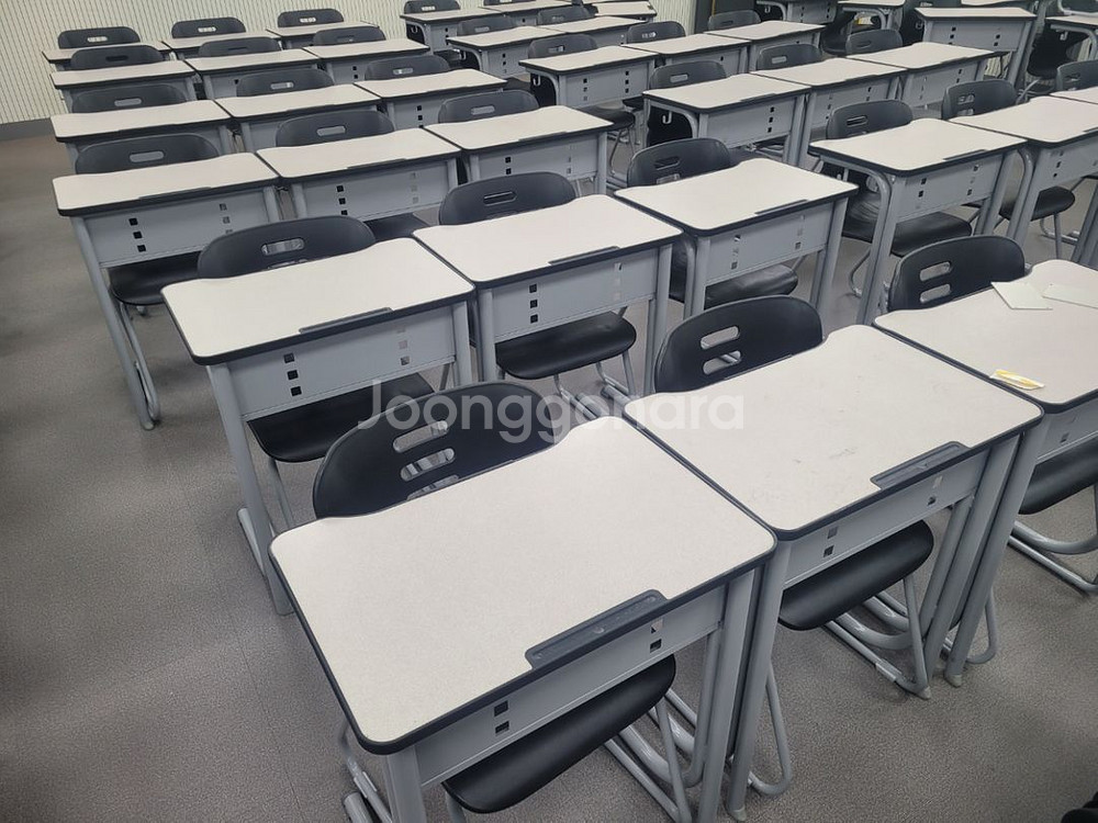 학원책걸상--2
