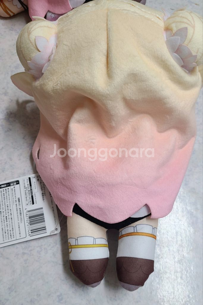 홀로라이브 모모스즈 네네 네소베리 인형--1