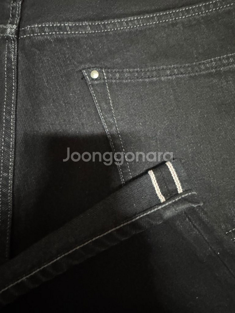 팔레트컬러리서치 블랙 셀비지진 새상품 정가 36만원--2
