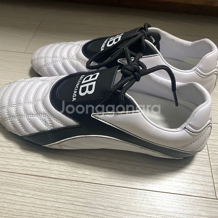 발렌시아가 젠 스니커즈 36 사이즈--1