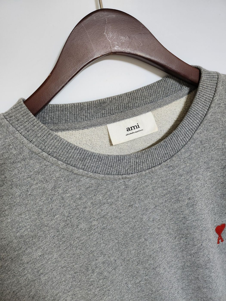 XL 아미 그레이 스몰 하트 남성 맨투맨 이미지