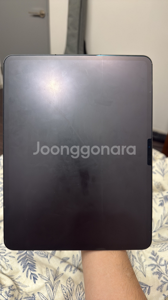 아이패드 13인치 M4 1TB 셀룰러+매직키보드--6