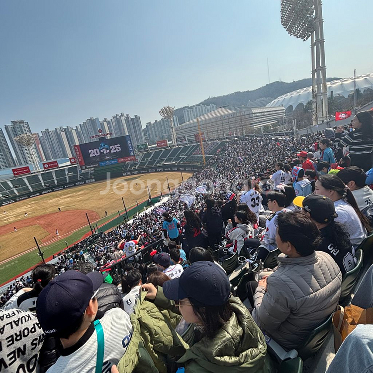 롯데자이언츠3/30 2연석--0