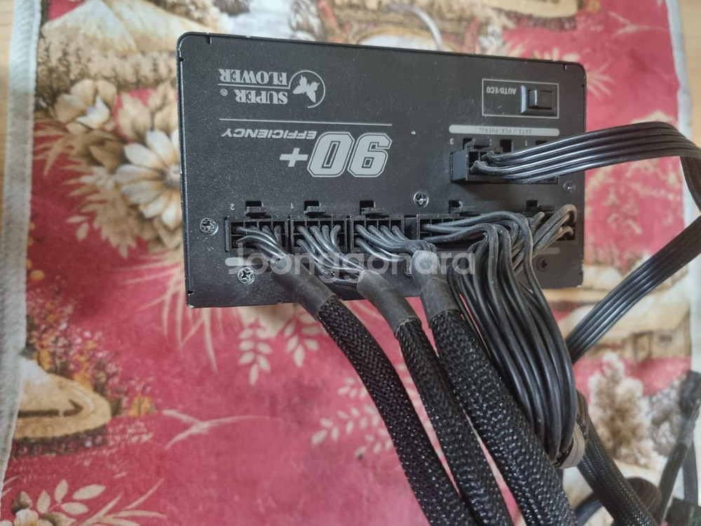 슈퍼플라워 650w 풀모듈러 파워서플라이--1