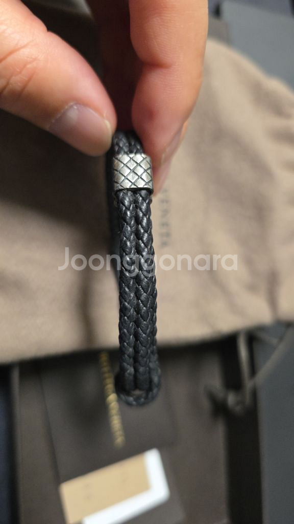 보테가베네타 남녀 공용 팔찌 정품 새상품--3