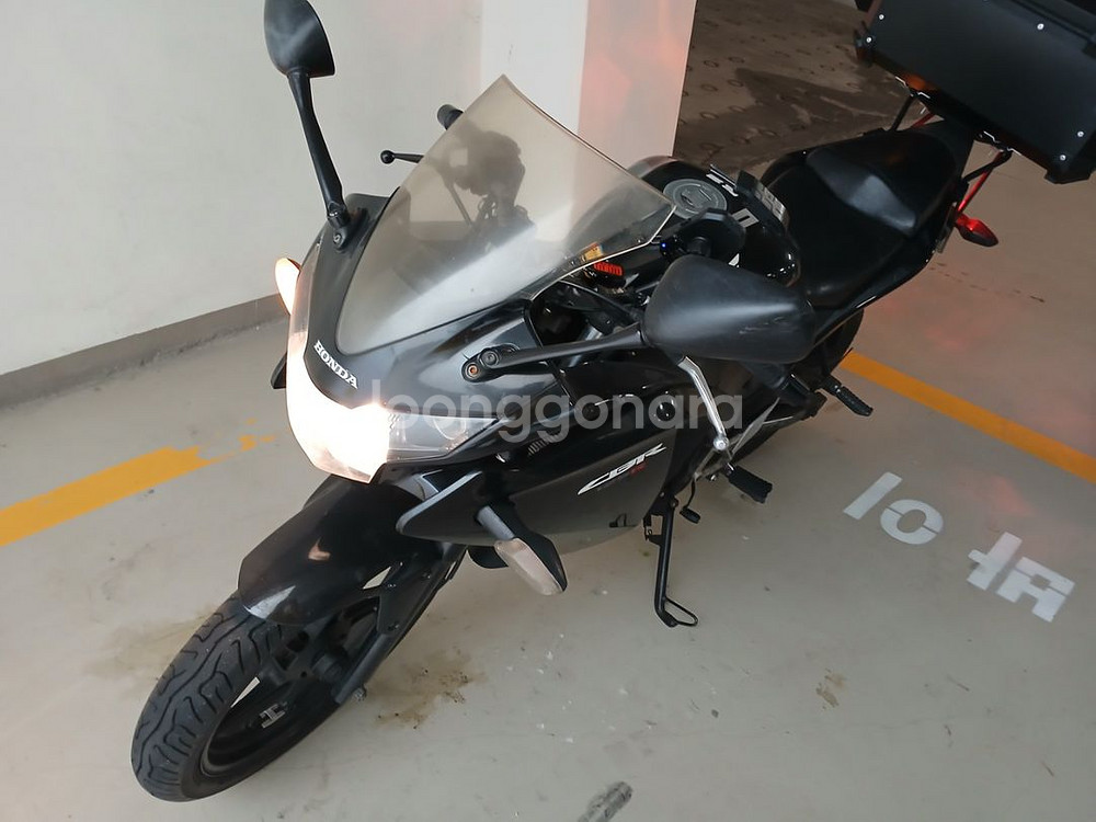 cbr125r--1