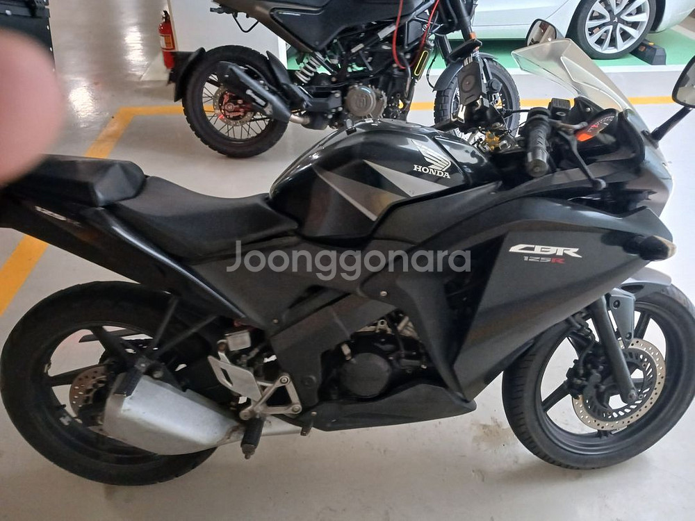 cbr125r--3