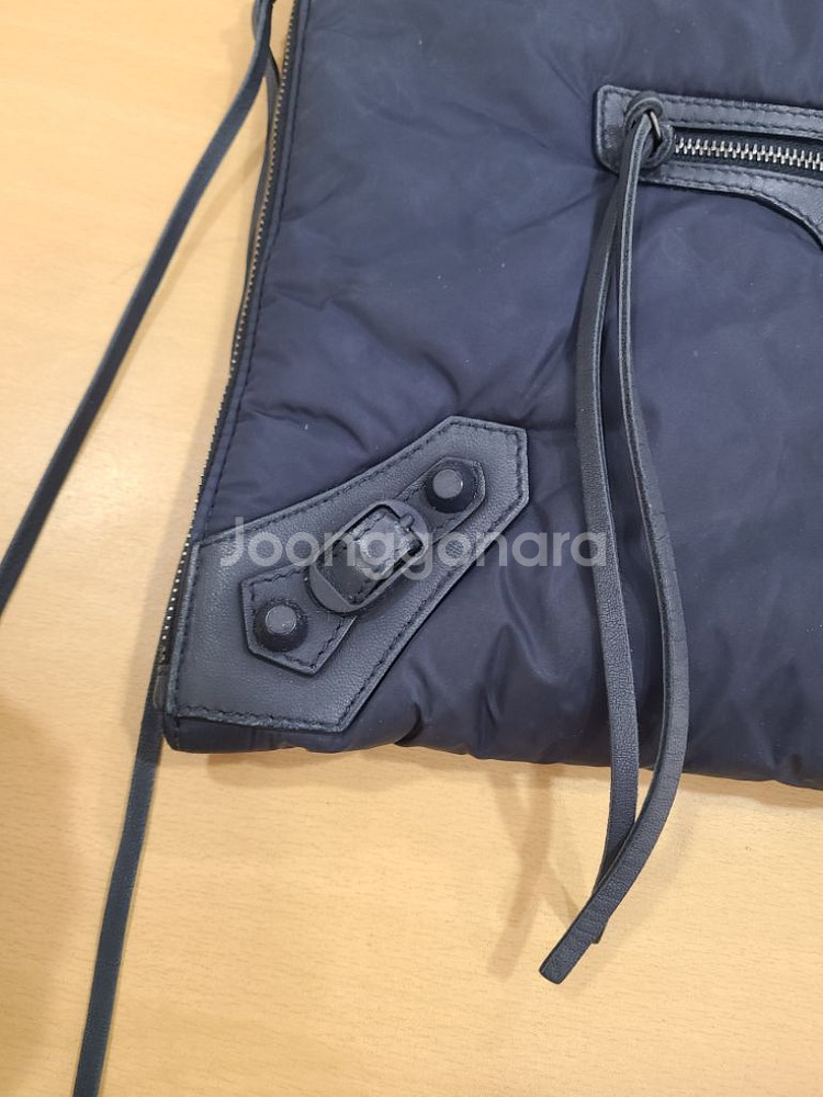 발렌시아가 클러치 (무료배송)--8