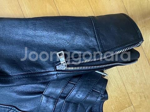 느와르 라르메스 가죽 라이더 자켓 팝니다 바이커--3