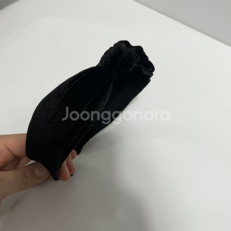 매듭 꼬임 벨벳 머리띠--1